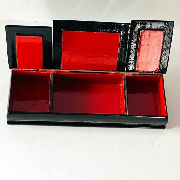 Russian Black Lacquer Box 3 compartments Artist Signed Handpainted 7.25" L - Picture 5 of 11